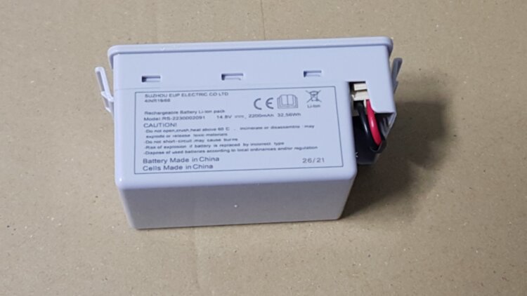 Акумулятор 14.8v для роботів-пилососів Rowenta, Tefal Serie 80 /120 RS-2230002091