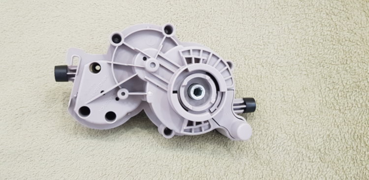 Редуктор у зборі для м'ясорубки Moulinex HV8 SS-192501