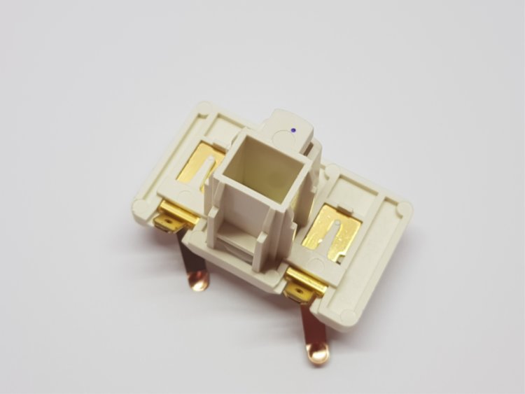 Контактная пластина для пылесоса Philips 432200517910